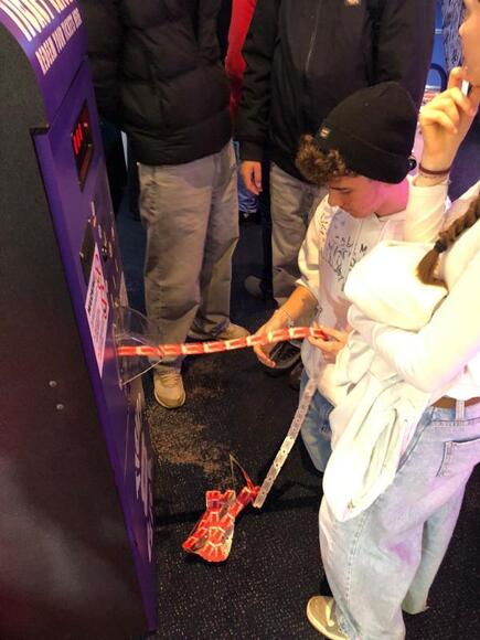 c605e270-7620-4893-8c3b-176e0b1370ee